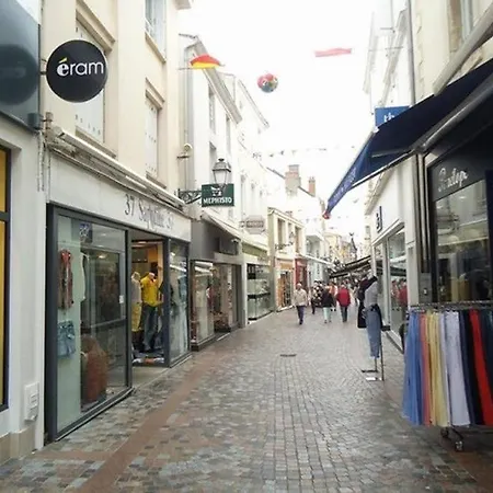 아파트 Hyper-centre, 47m2, Wifi, La Plage A 50m, Tout A Pied ! *