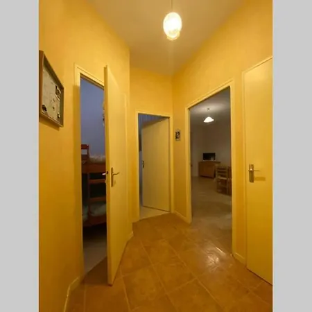 아파트 Hyper-centre, 47m2, Wifi, La Plage A 50m, Tout A Pied !